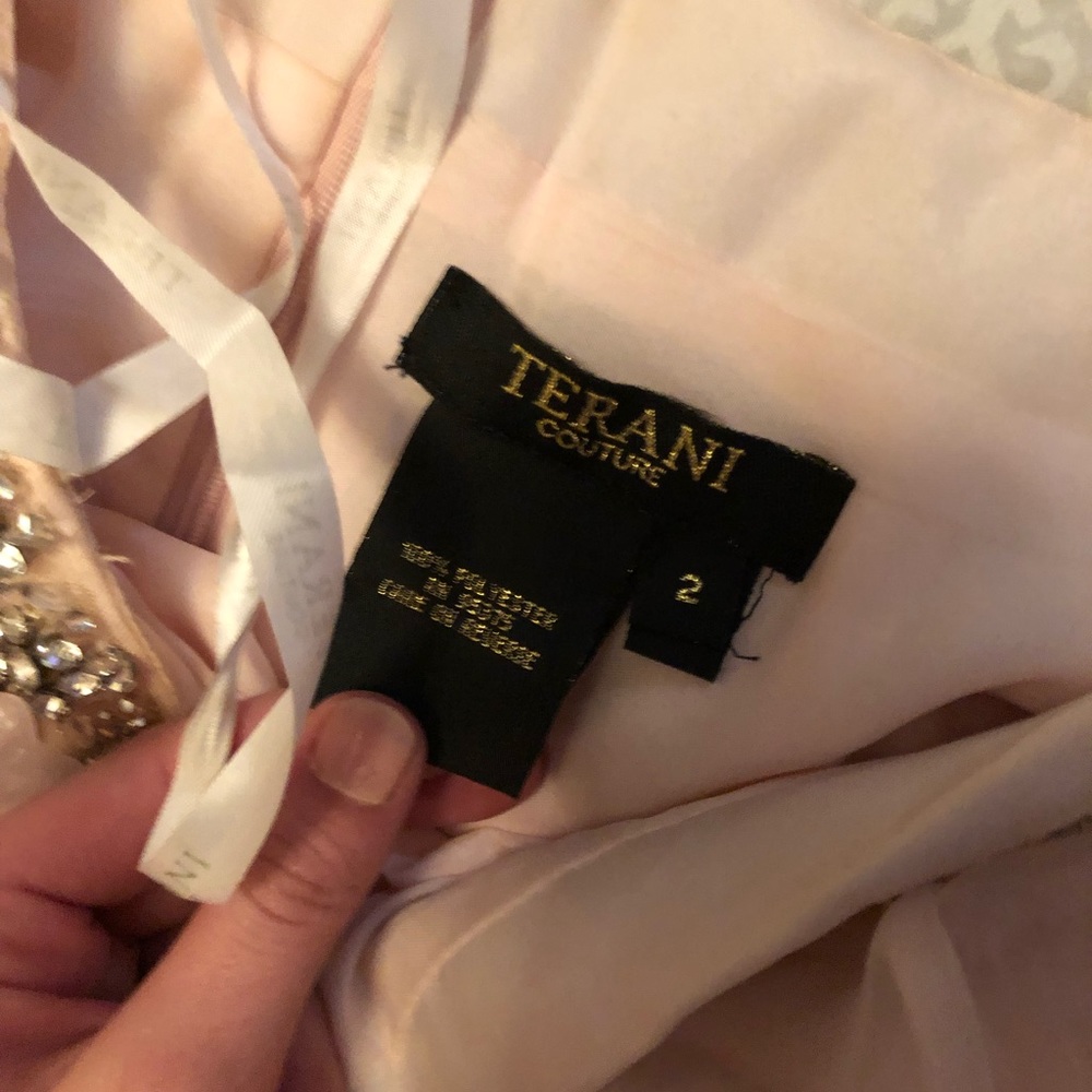 TERANI COUTURE PROM DRESS - Picture 2 of 5